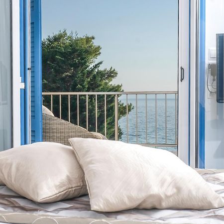 Acrotel Athena Villa Elia Nikitis Extérieur photo
