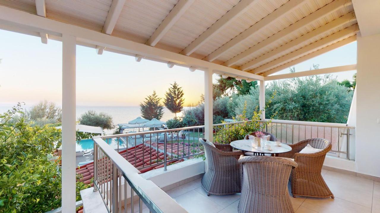 Acrotel Athena Villa Elia Nikitis Extérieur photo