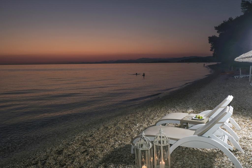 Acrotel Athena Villa Elia Nikitis Extérieur photo