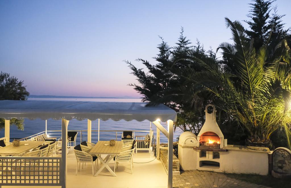 Acrotel Athena Villa Elia Nikitis Extérieur photo
