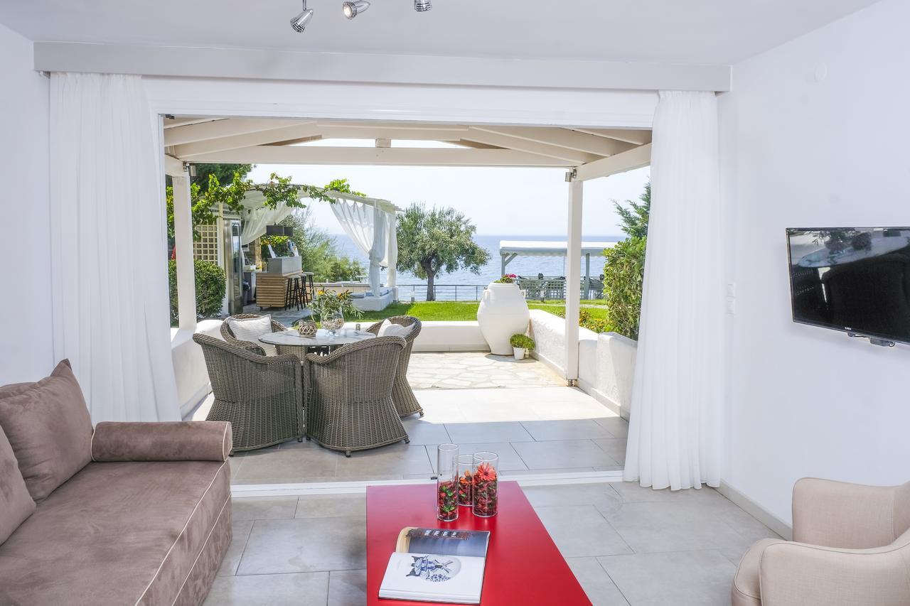 Acrotel Athena Villa Elia Nikitis Extérieur photo
